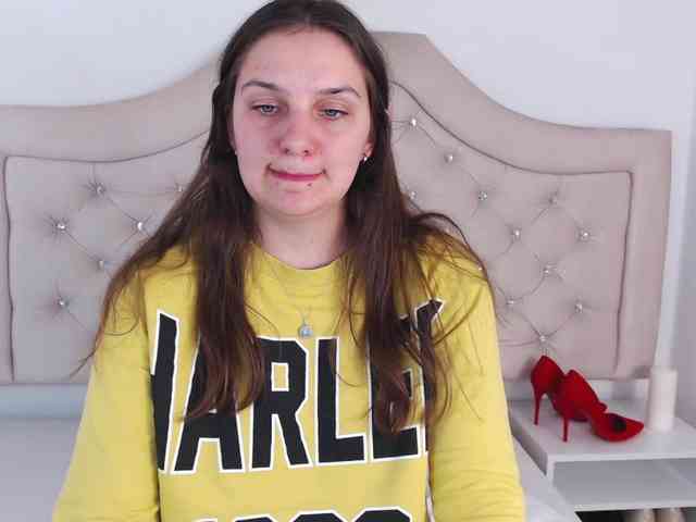 MayaHot webcam