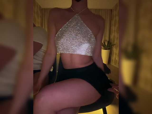 Two-loves1's BongaCams show and profile