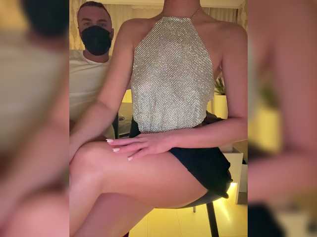 Two-loves1's BongaCams show and profile