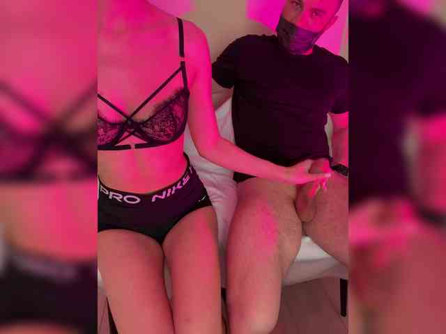 Two-loves1 webcam