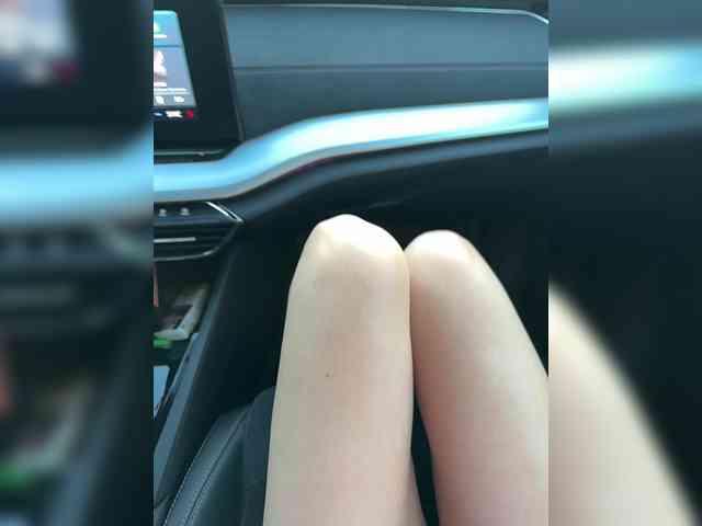nude live chatroom Two-loves1