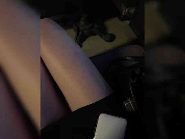 chat nude Two-loves1