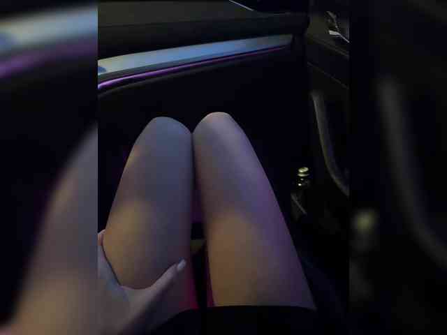 chat nude Two-loves1