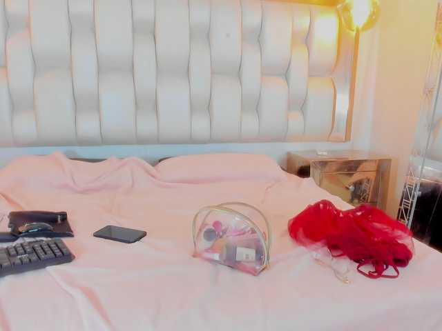 sharon-greey on BongaCams 