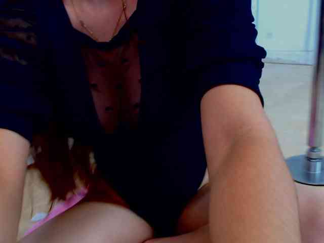 sharon-greey Live Webcam on BongaCams