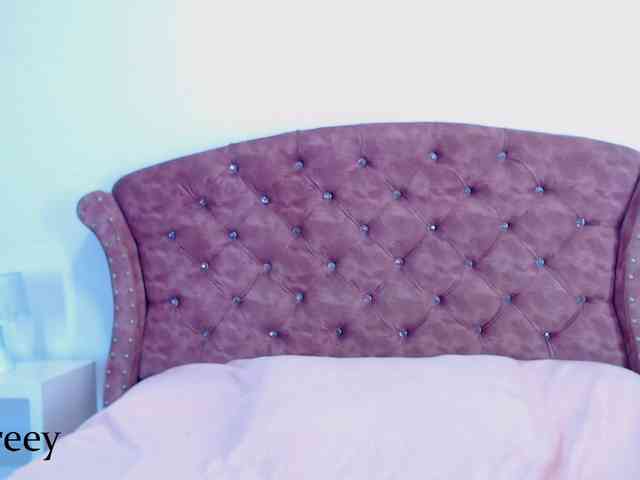 sharon-greey webcam
