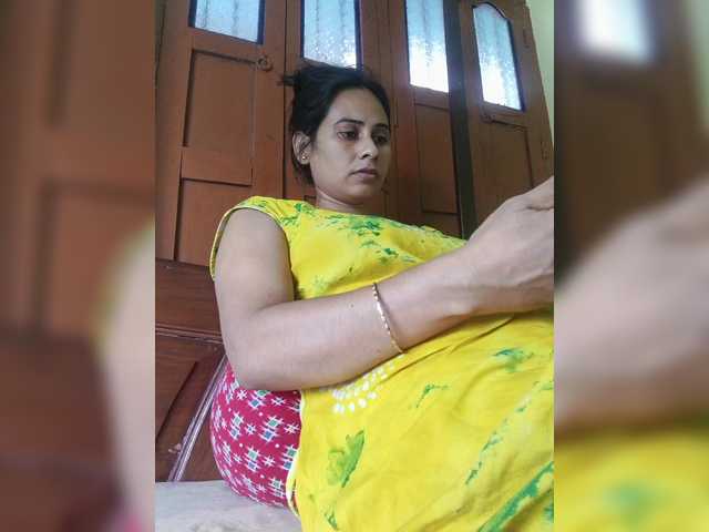 Pakhi on BongaCams
