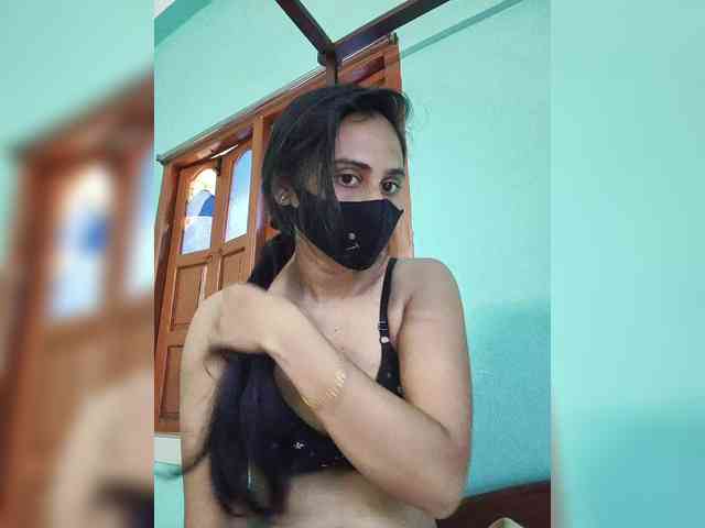 Pakhi webcam