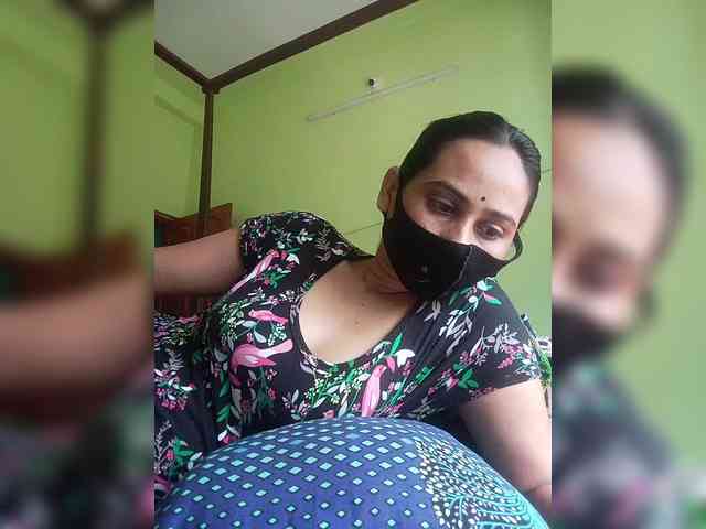 Pakhi webcam