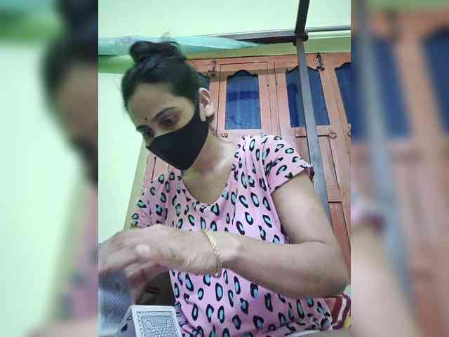 Pakhi webcam