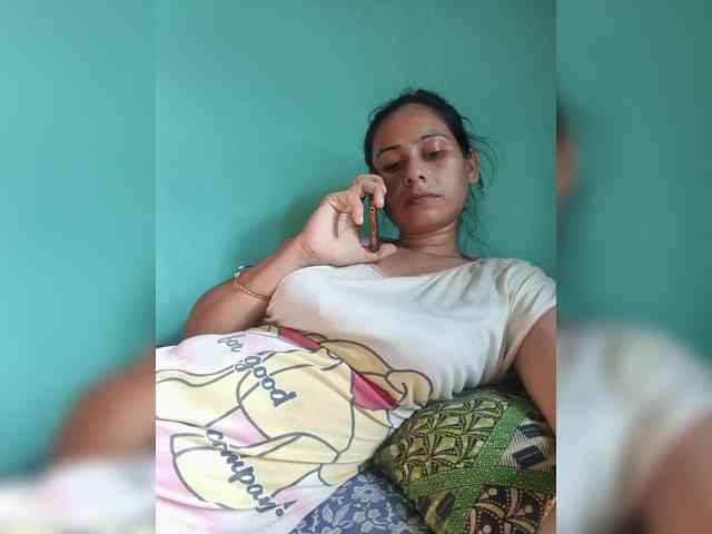 Pakhi webcam