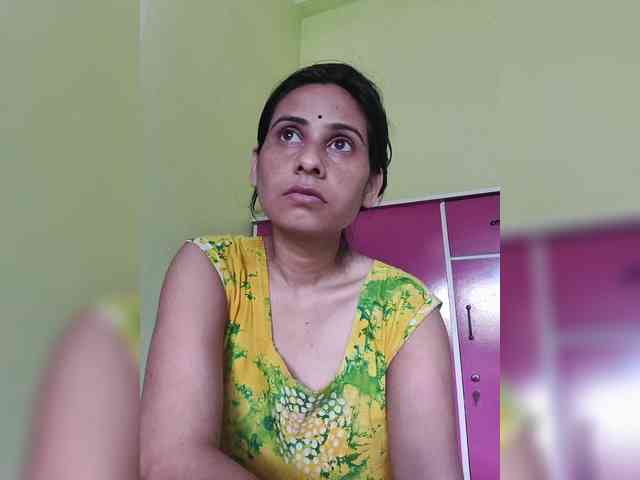 Pakhi webcam