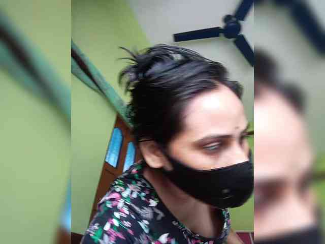 Pakhi webcam