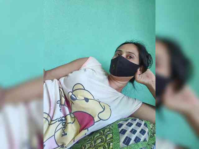 Pakhi webcam