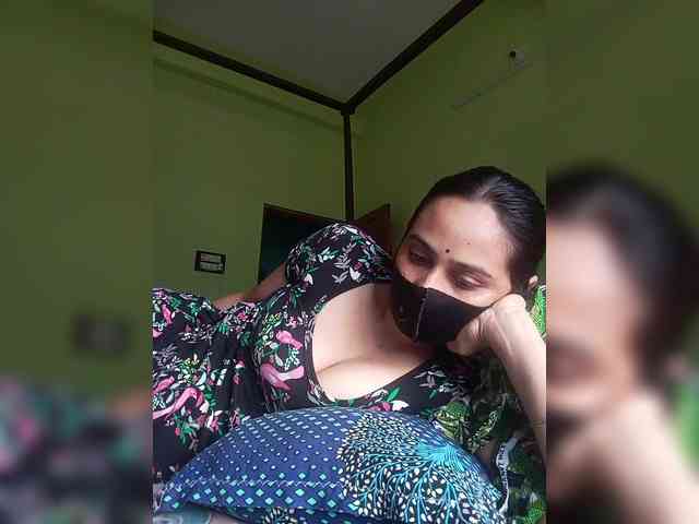Pakhi webcam