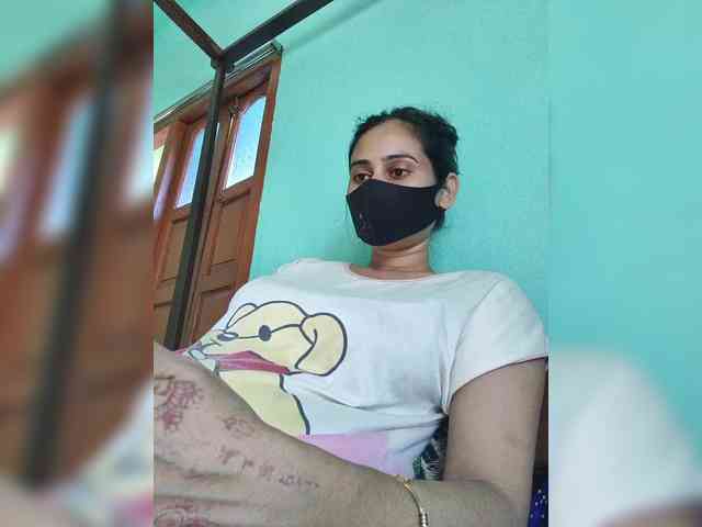 Pakhi webcam