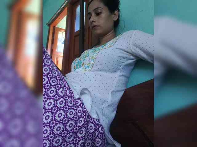 Pakhi webcam