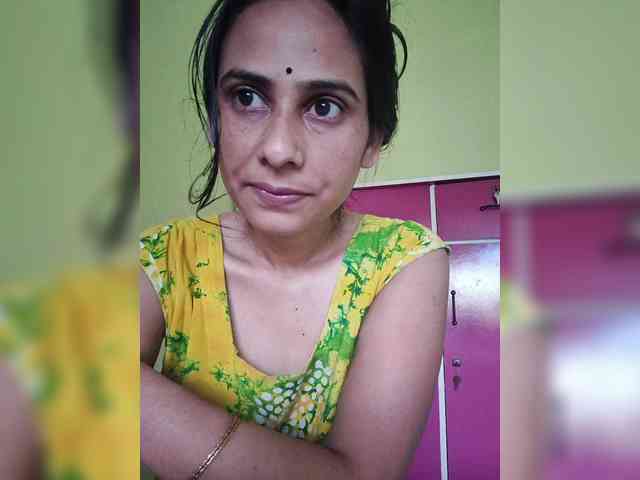 Pakhi webcam