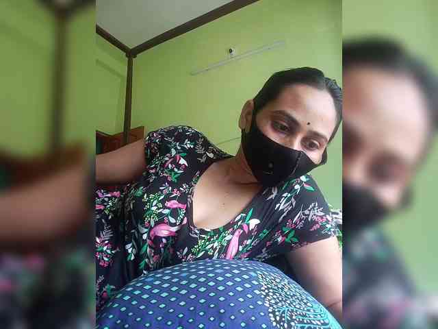 Pakhi webcam