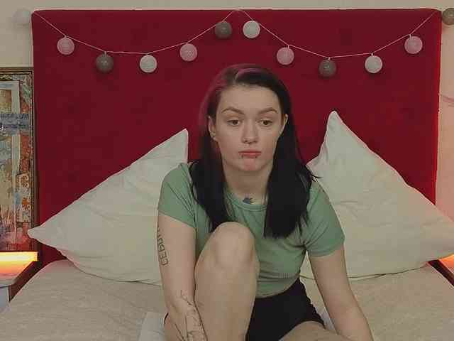 AnnaLeyah webcam