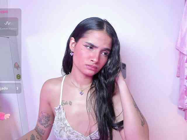ViolettaRosse webcam