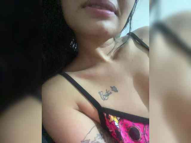 ViolettaRosse webcam
