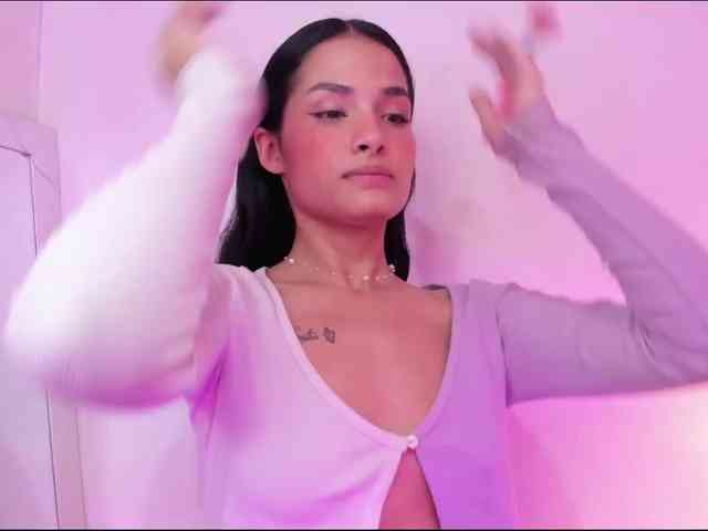 ViolettaRosse webcam