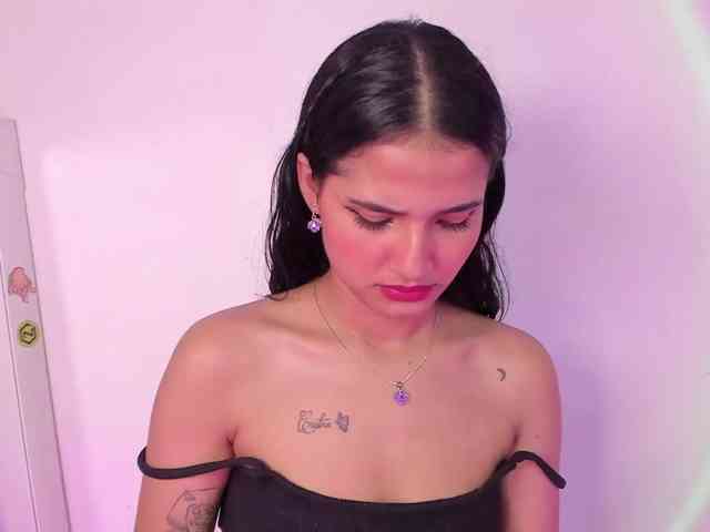 ViolettaRosse webcam