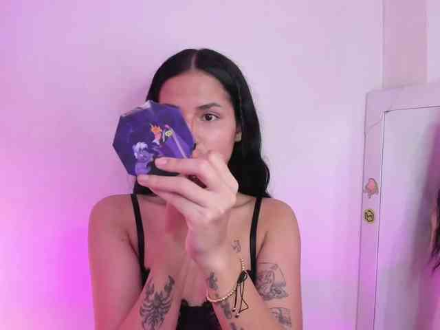 ViolettaRosse webcam