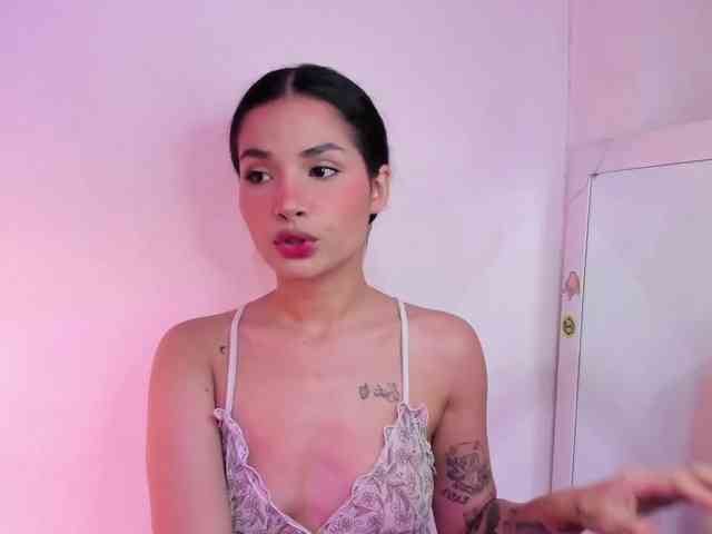 ViolettaRosse webcam