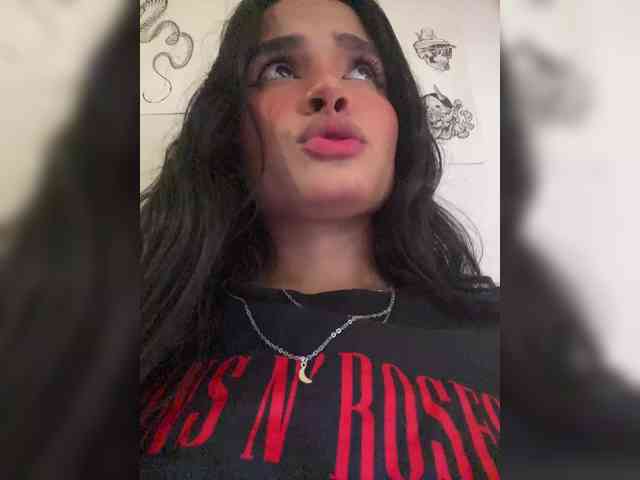 ViolettaRosse webcam