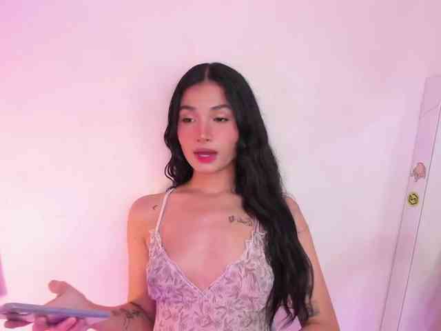 ViolettaRosse webcam