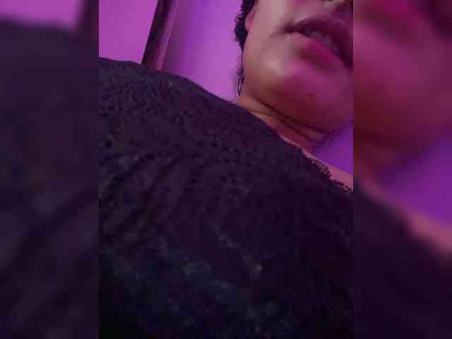 ViolettaRosse webcam