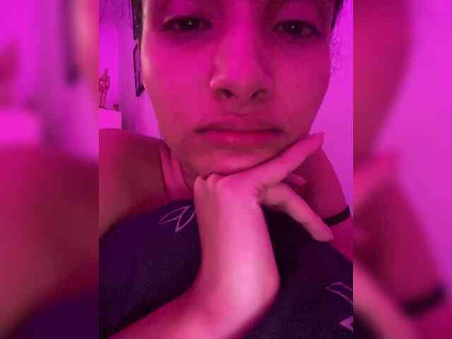 ViolettaRosse webcam