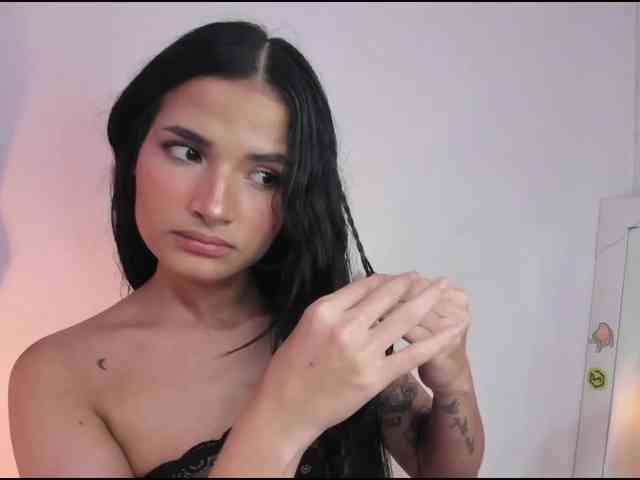 ViolettaRosse webcam