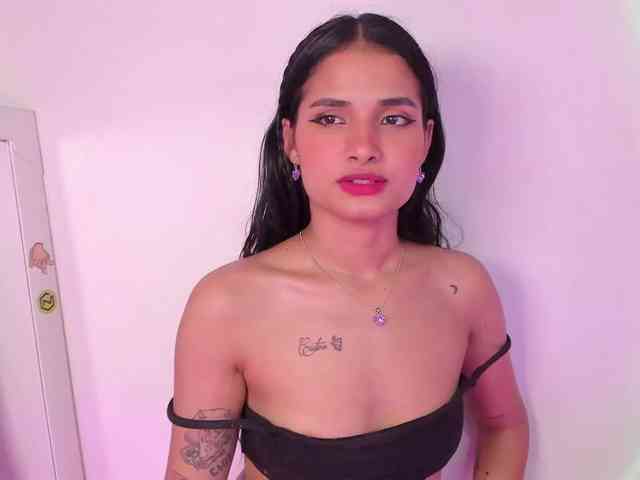ViolettaRosse webcam