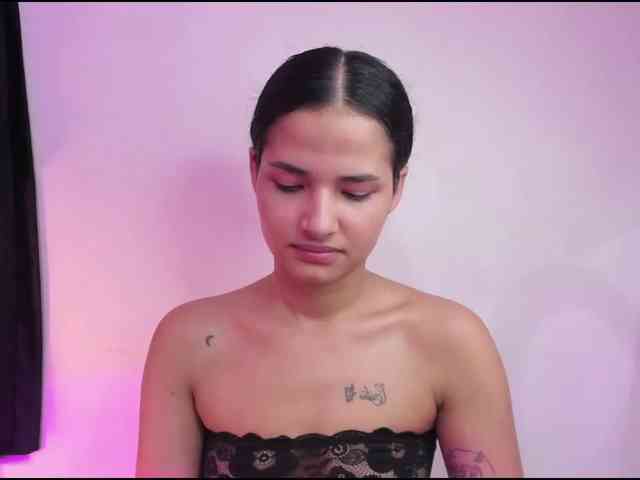 Модель: ViolettaRosse