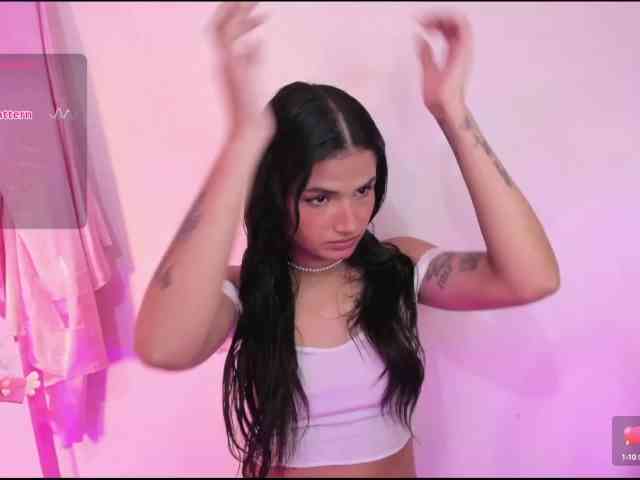 ViolettaRosse webcam
