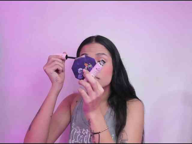 ViolettaRosse webcam