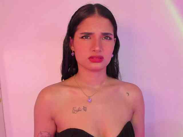 ViolettaRosse webcam
