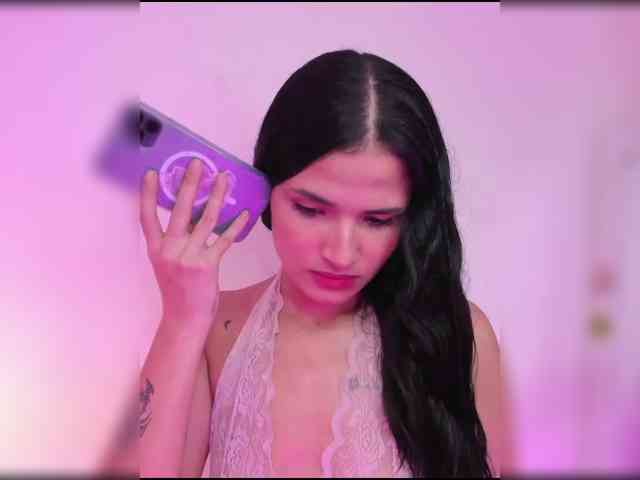 ViolettaRosse webcam