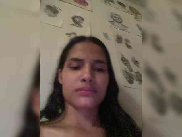 ViolettaRosse webcam