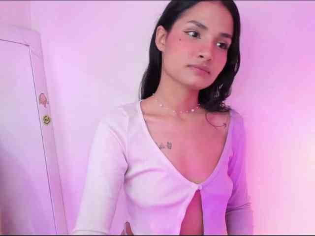 ViolettaRosse webcam