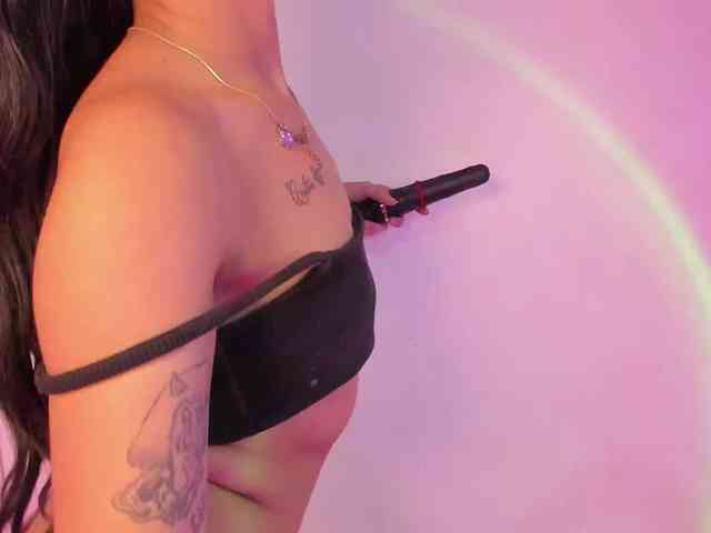 ViolettaRosse webcam