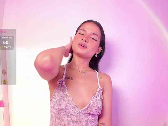 ViolettaRosse webcam