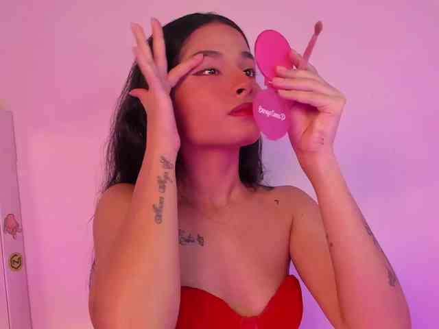 Модель: ViolettaRosse