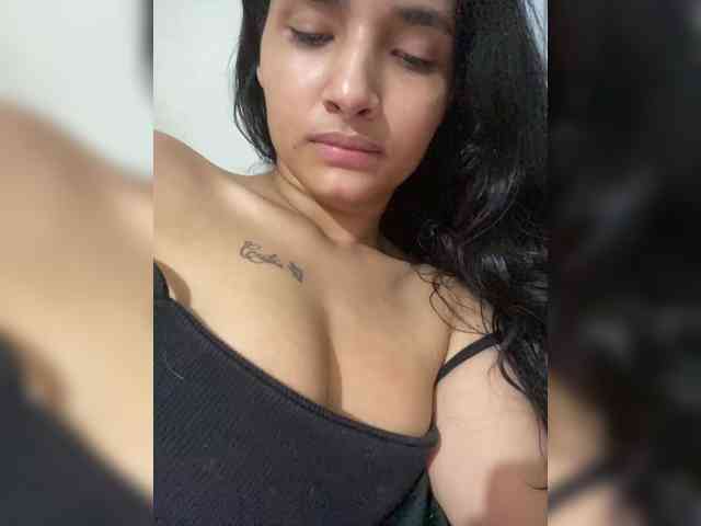 ViolettaRosse webcam