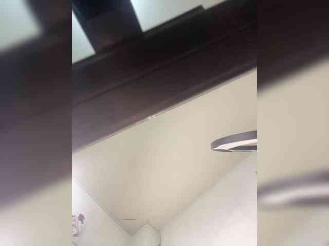 ViolettaRosse webcam