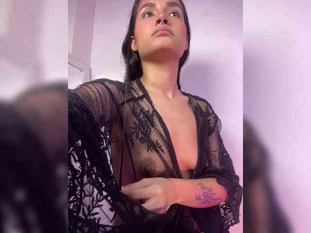 ViolettaRosse webcam
