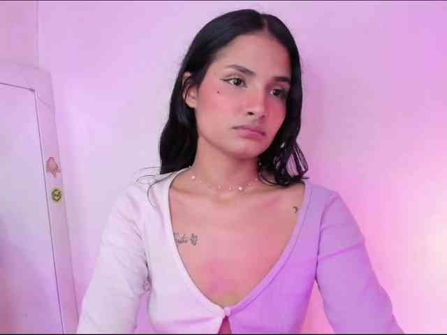 ViolettaRosse webcam
